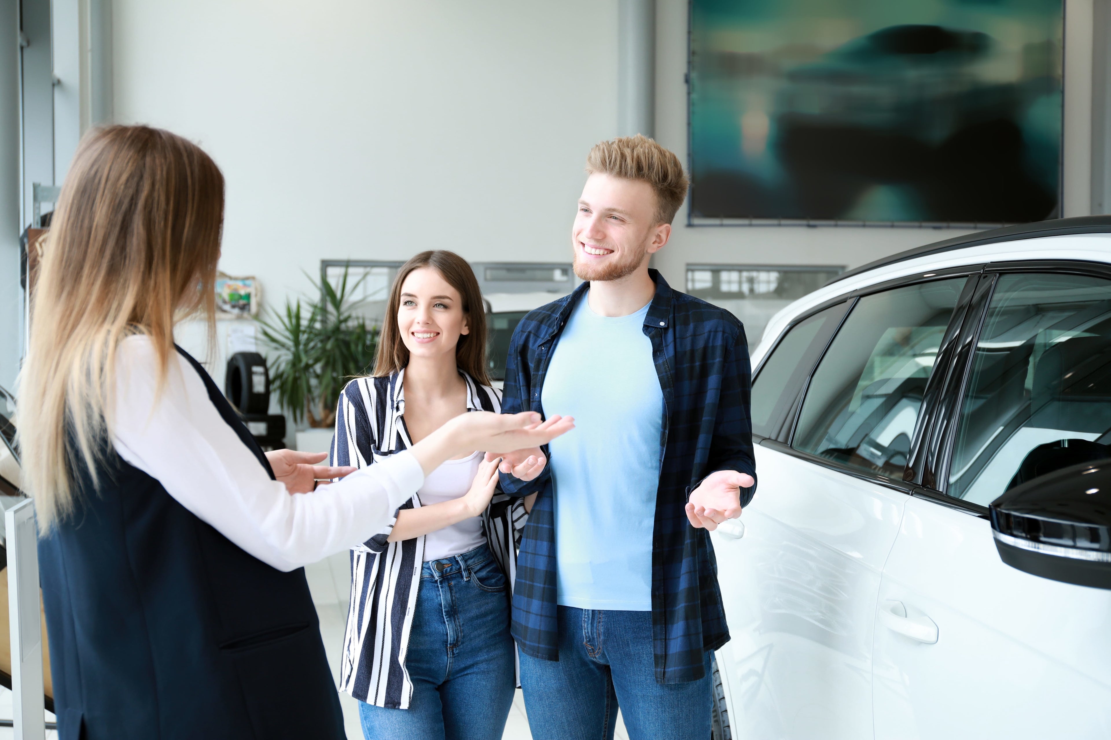 10 Essential Questions to Ask Before You Buy a New Car