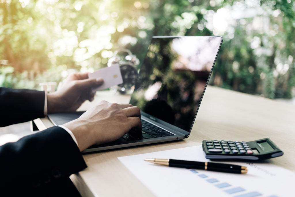 10 Compelling Benefits of Digital Banking