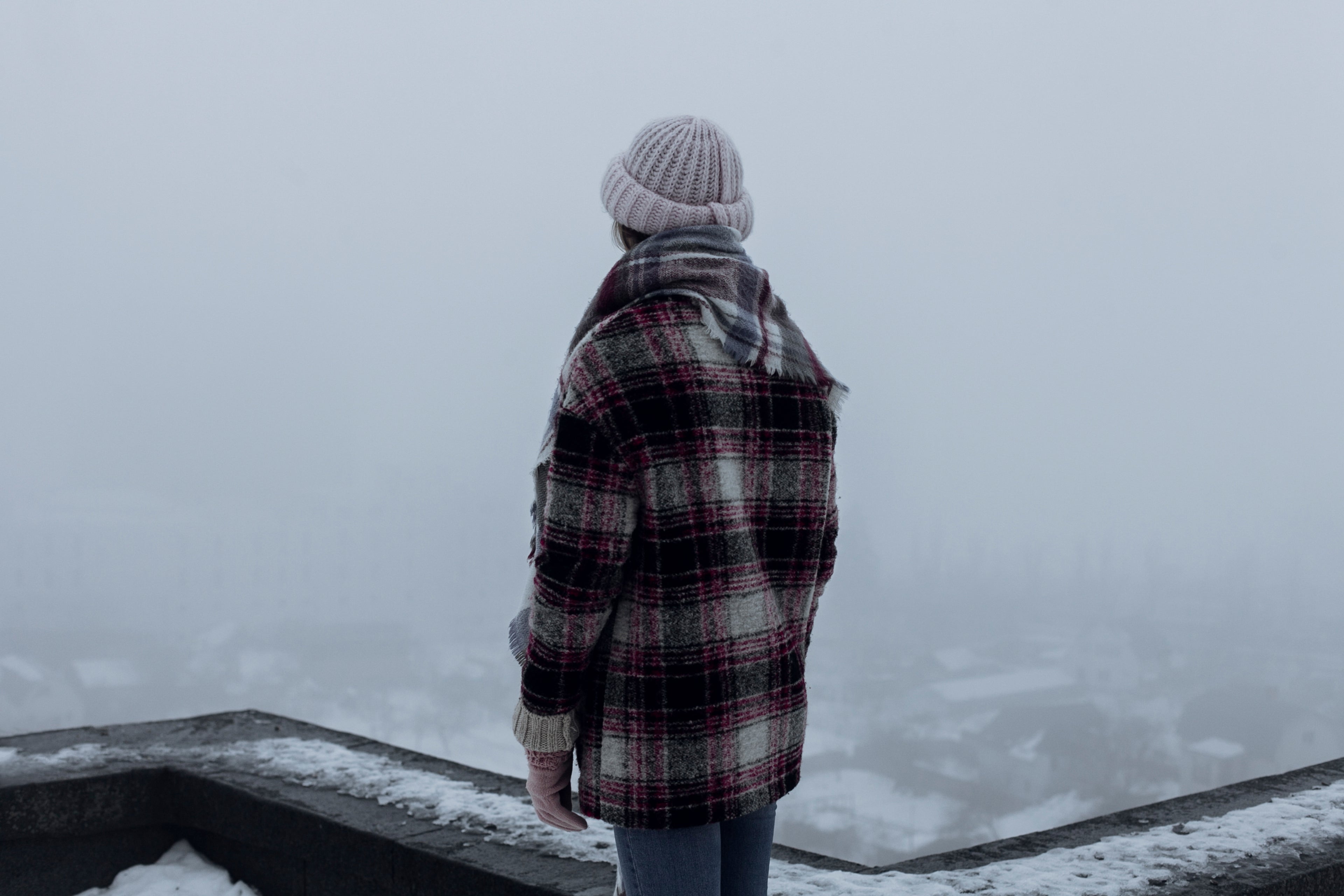 6 Ways to Ease the Symptoms of Seasonal Affective Disorder