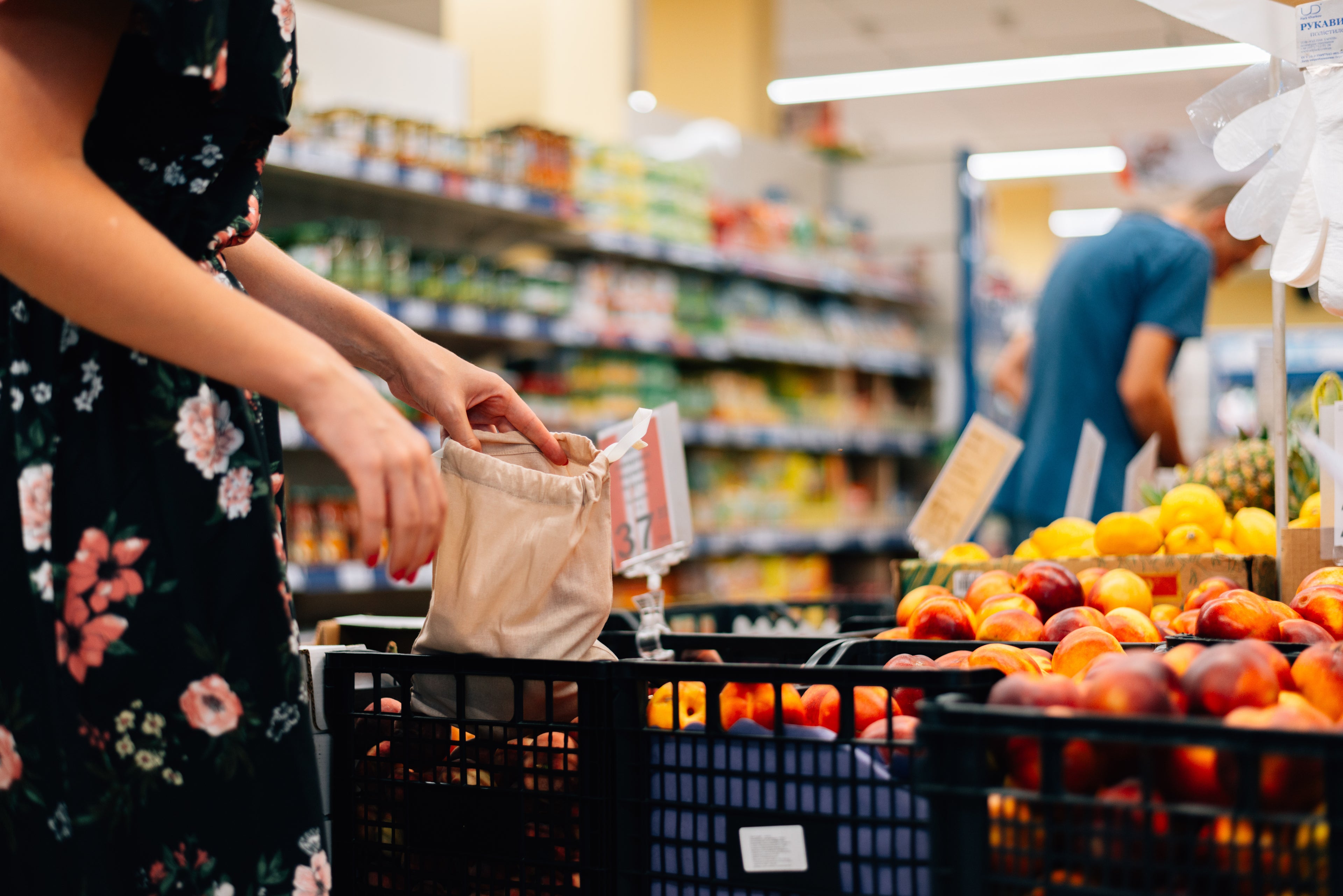 7 Grocery Shopping Tips to Keep Your Healthy Eating Goals on Track
