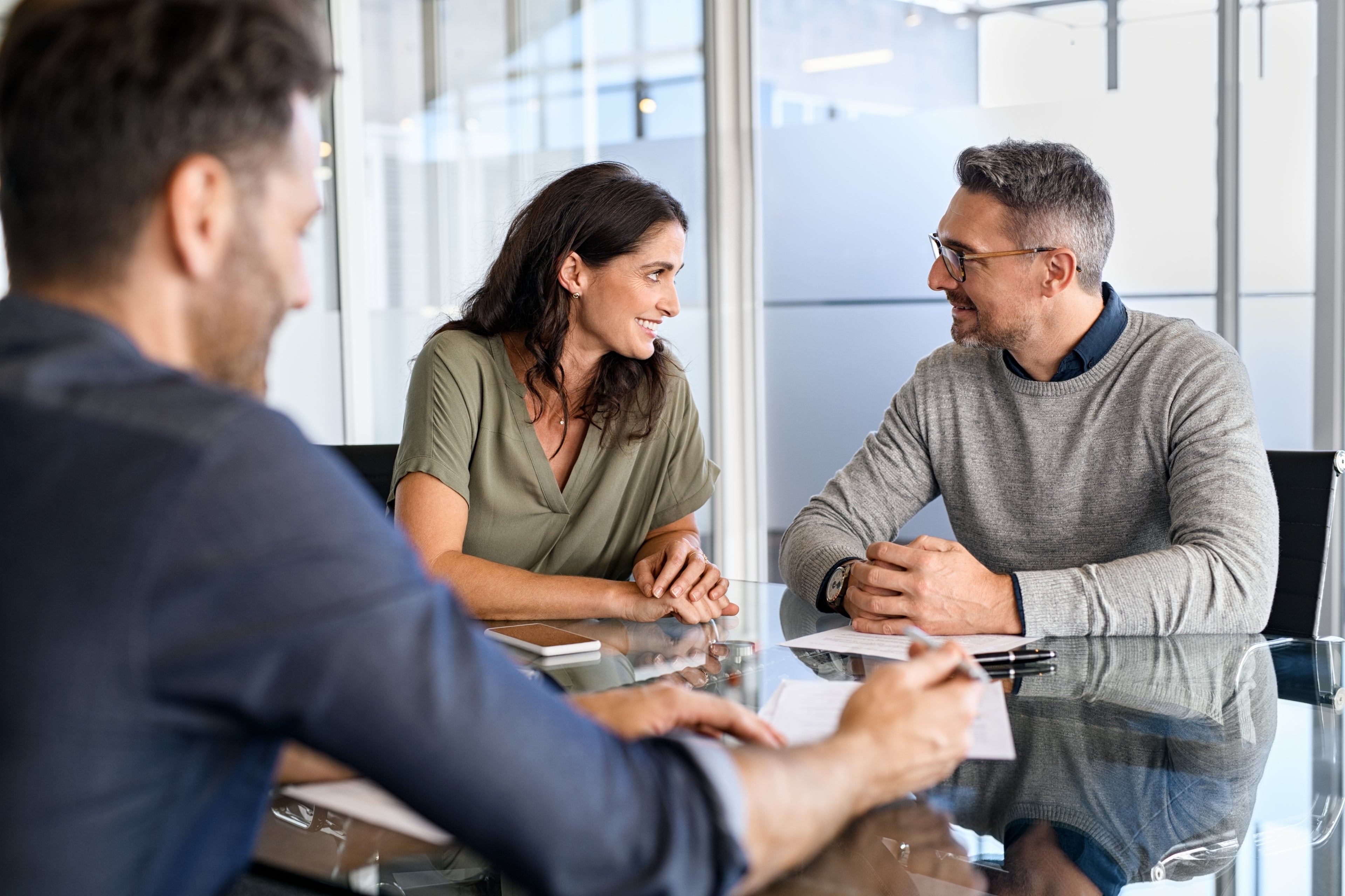 7 Key Questions to Ask a Financial Advisor Before You Hire Them
