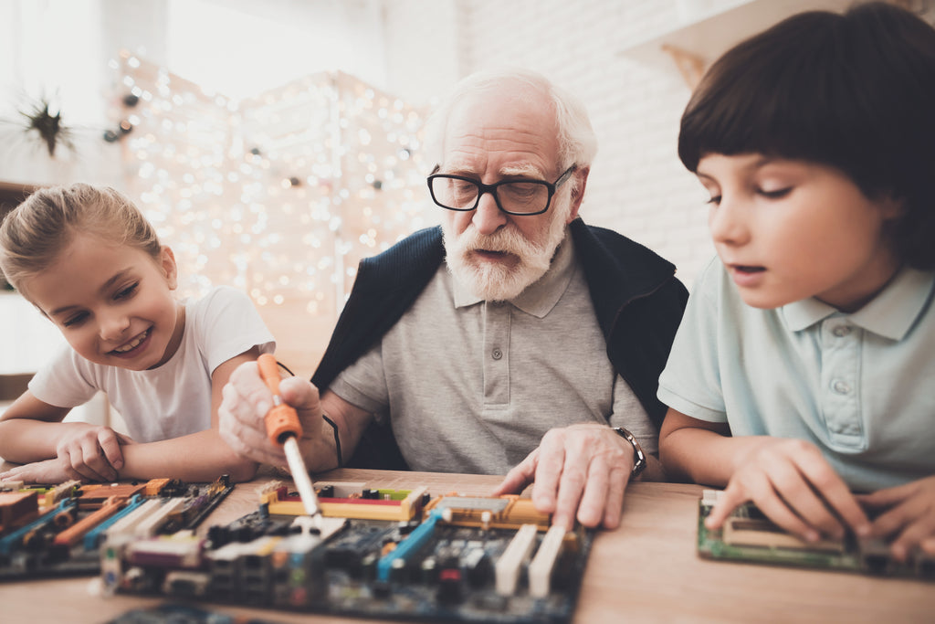 8 Simple Activities to Enjoy with Your Grandkids