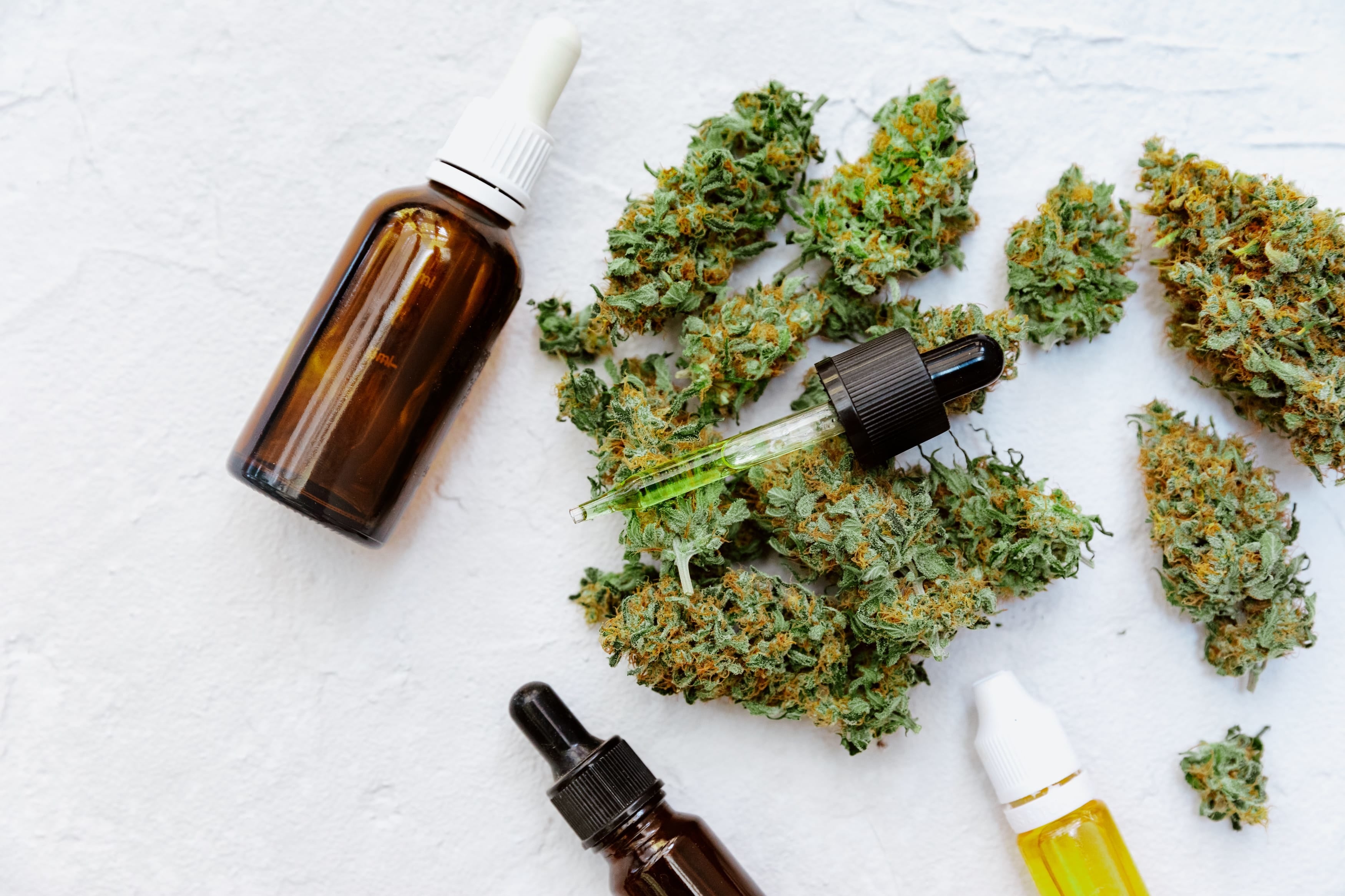 A Quick, 4-Step Guide to Making Cannabis Tinctures at Home