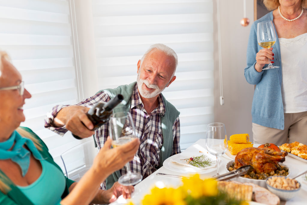A Senior's Guide to Navigating Holiday Meals