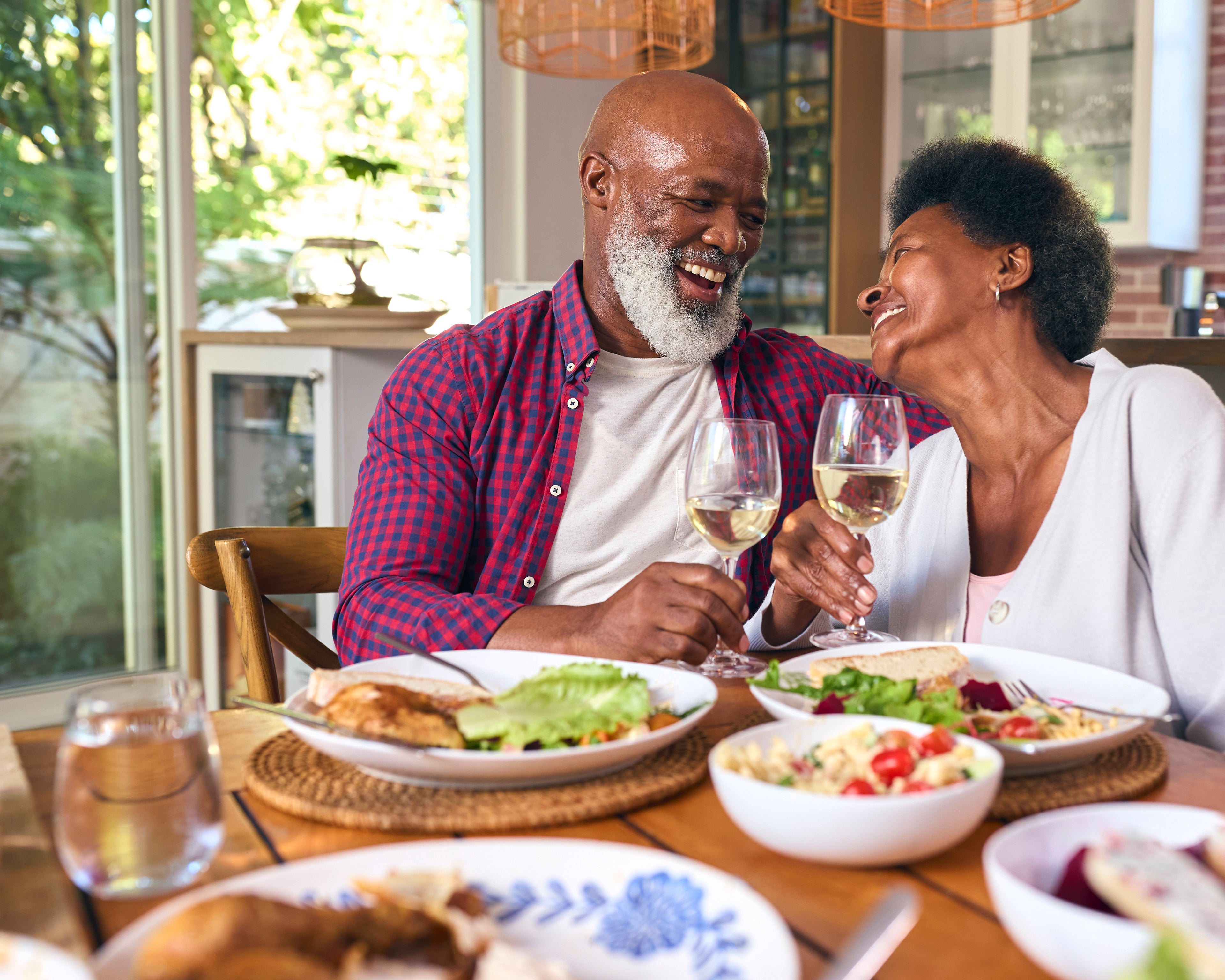 Breaking the Emotional Eating Cycle While in Retirement
