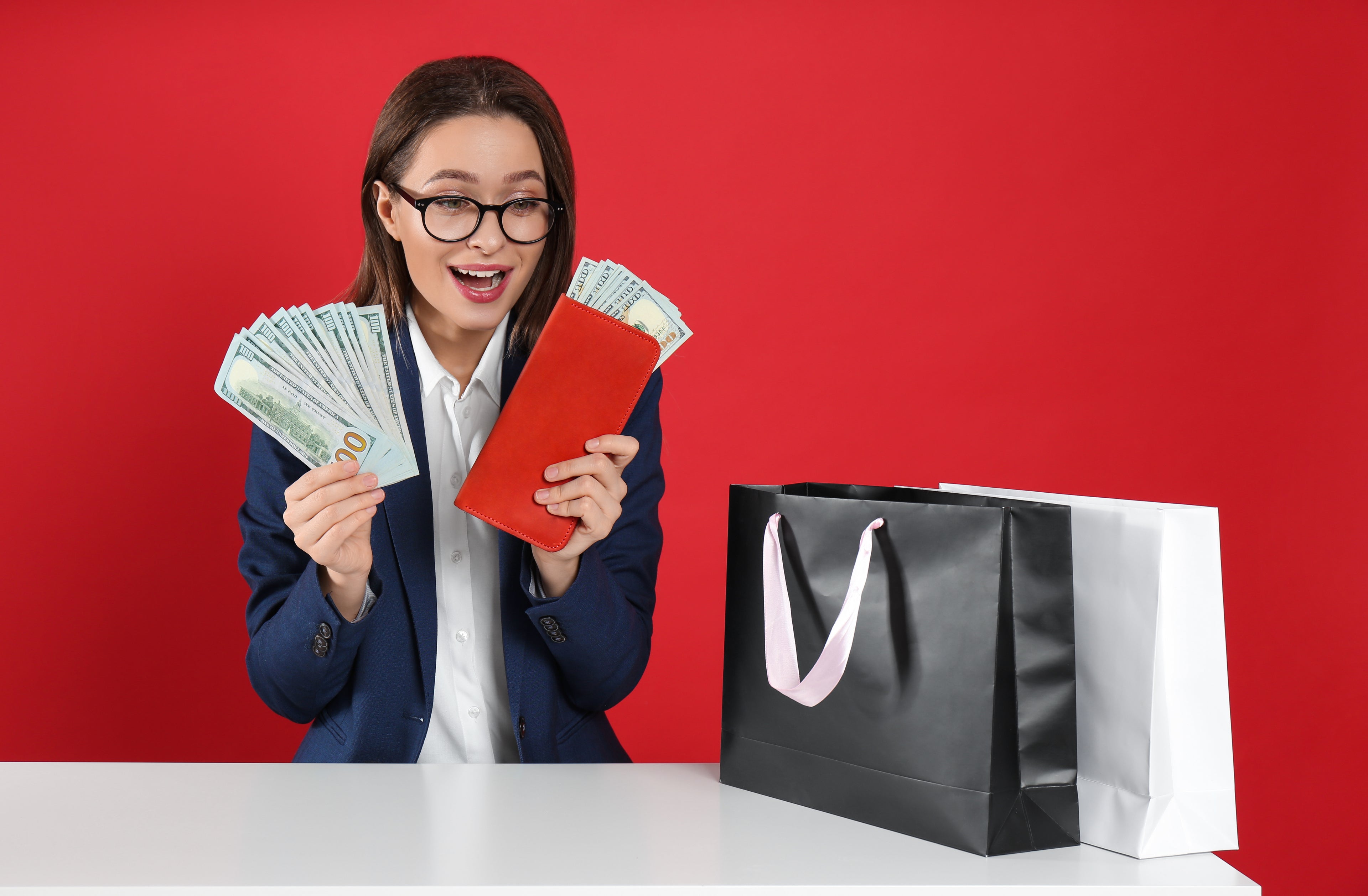 Control Emotional Spending with These Helpful Tips