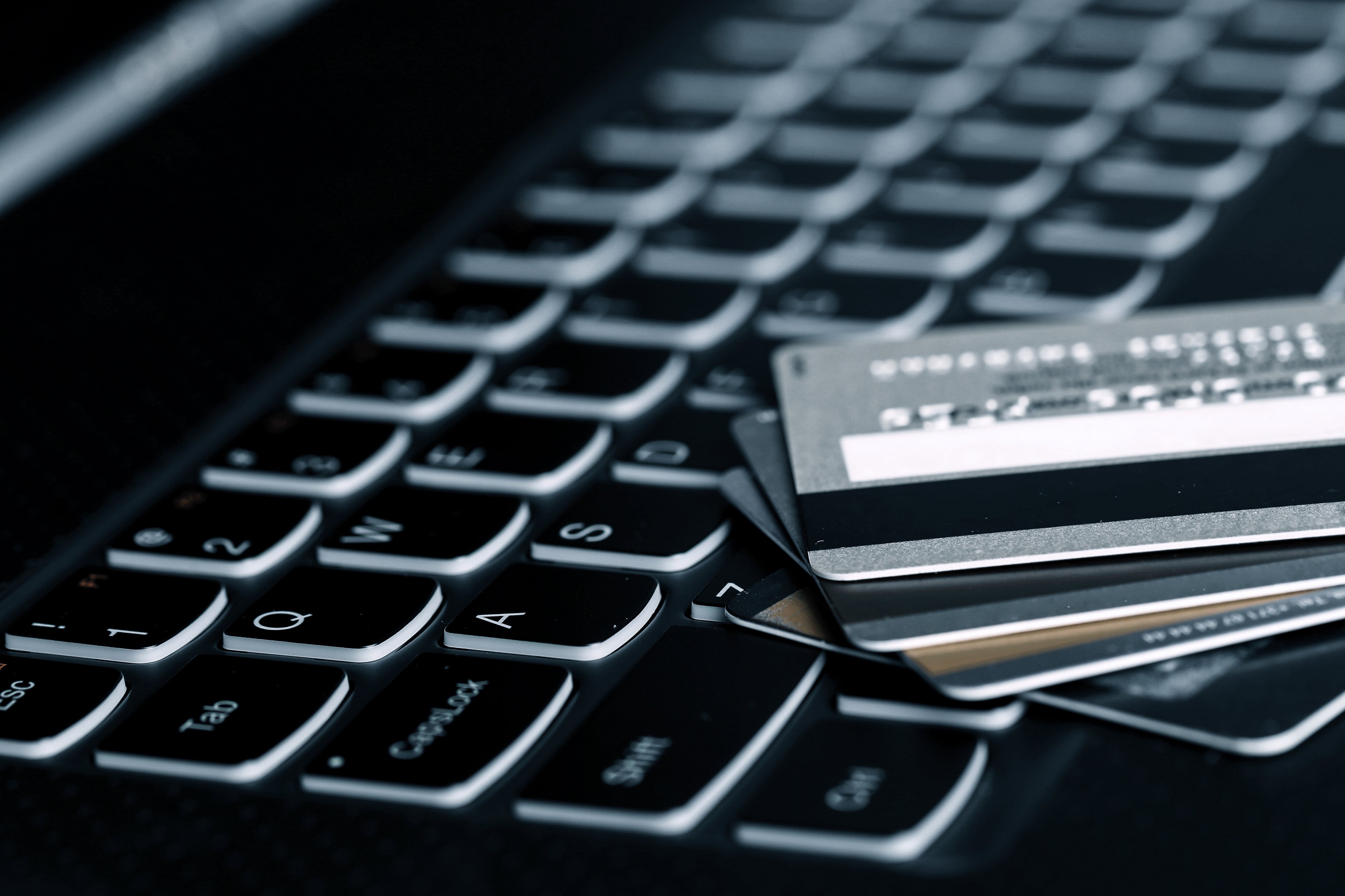 Expert Tips for Secure Online Shopping