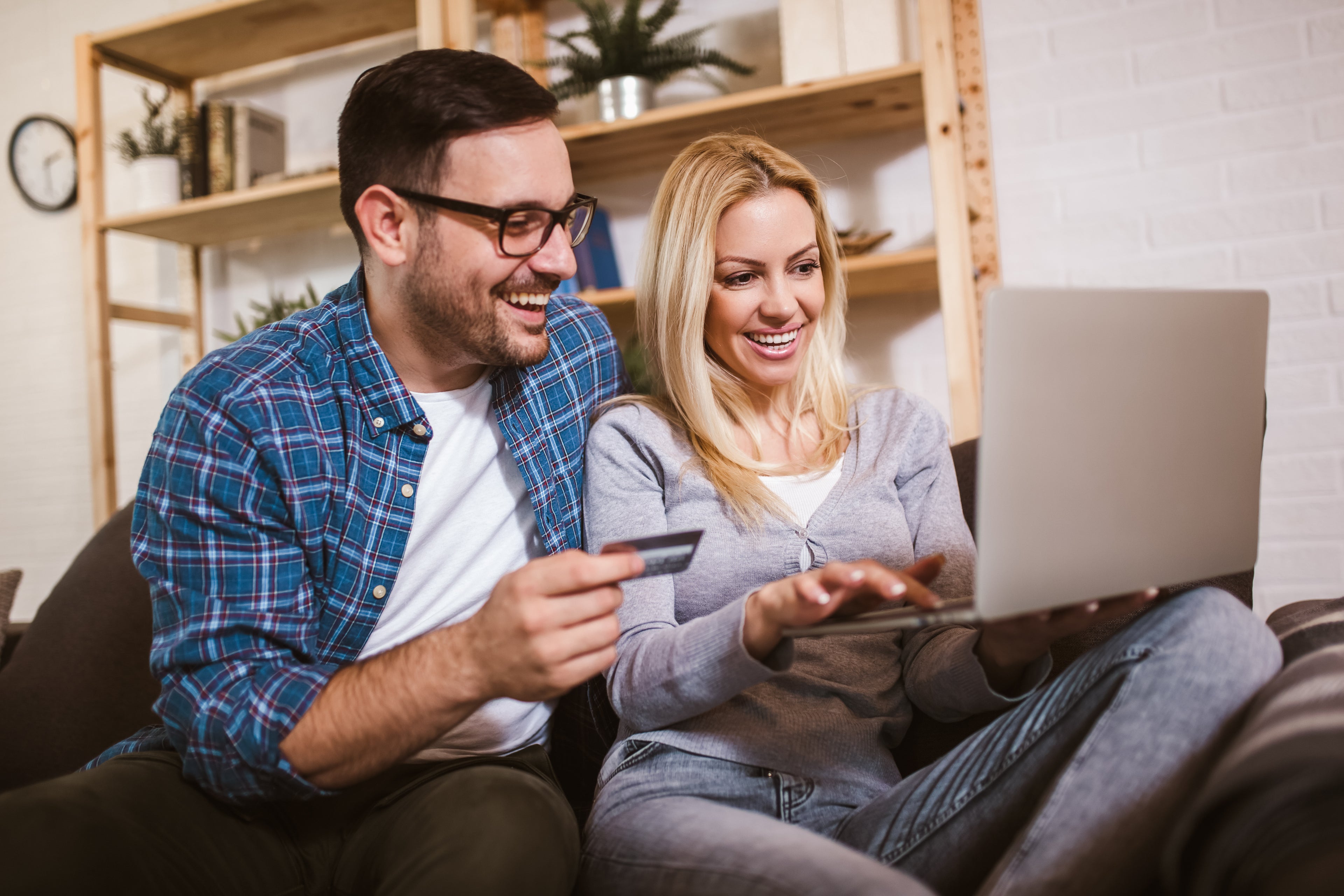 Follow These Tips to Keep Your Money and Data Safe Online