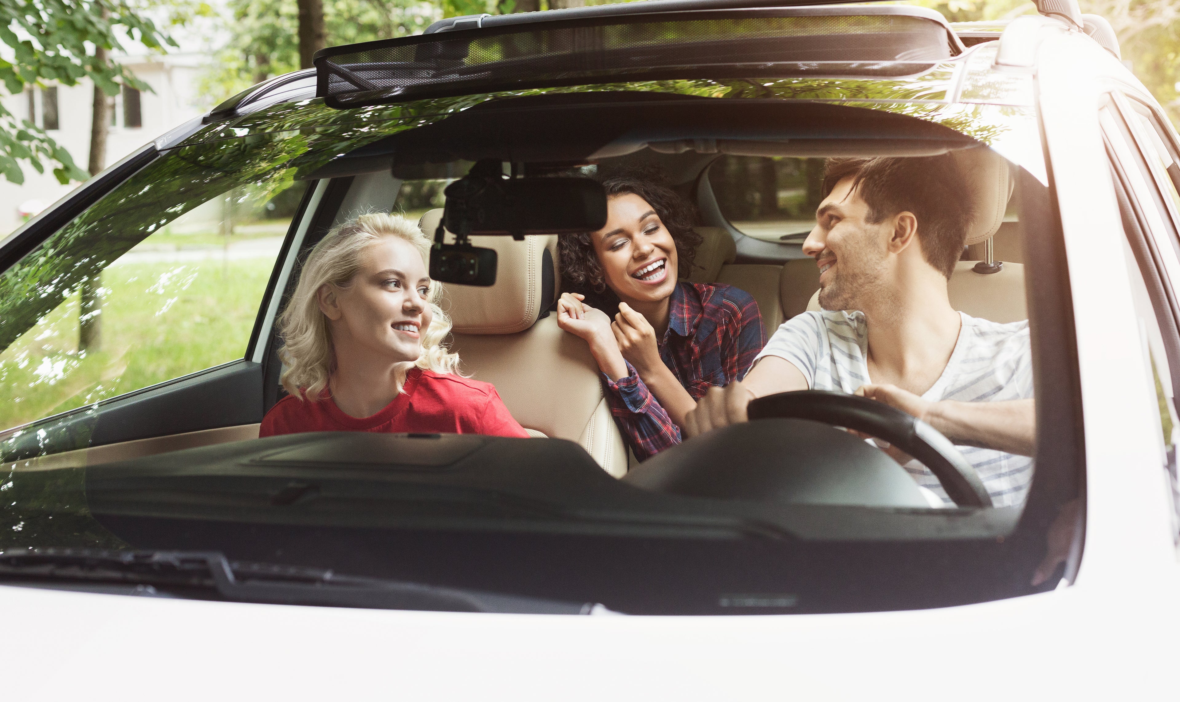 Guide to Choosing an After-Market Car Stereo