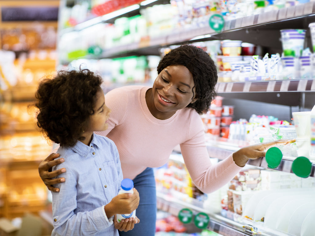 Help Your Kids Learn About Sustainable Snacking with These Easy Tips