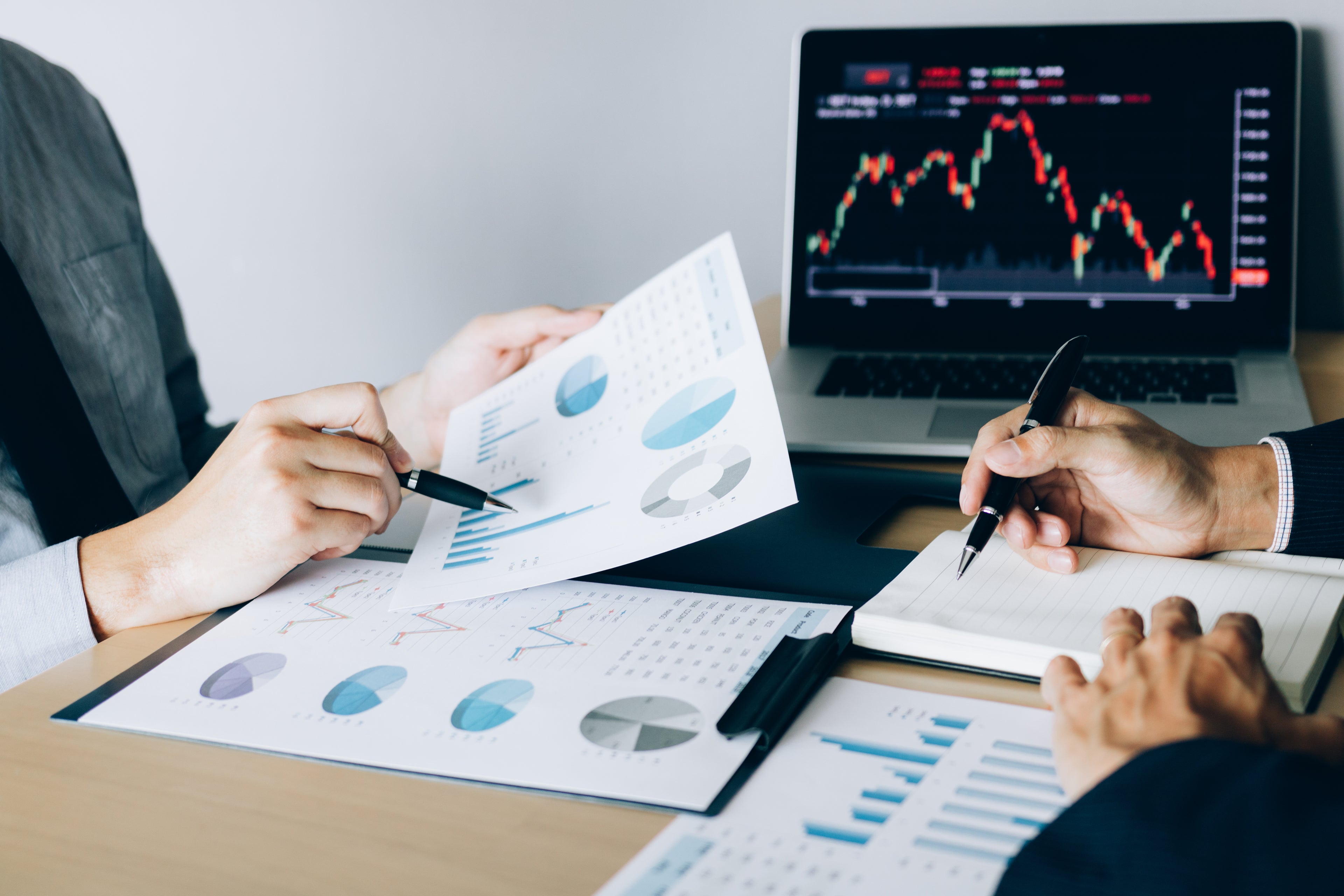 Interested in Stocks? Index Funds May Be a Lower-Risk Option