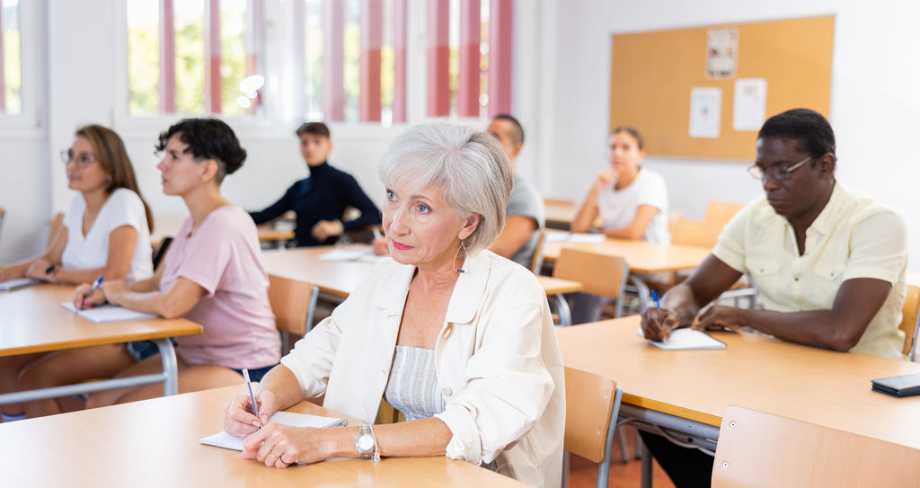 Low-Stakes Learning Keeps Your Brain Sharp as You Age: Here's How