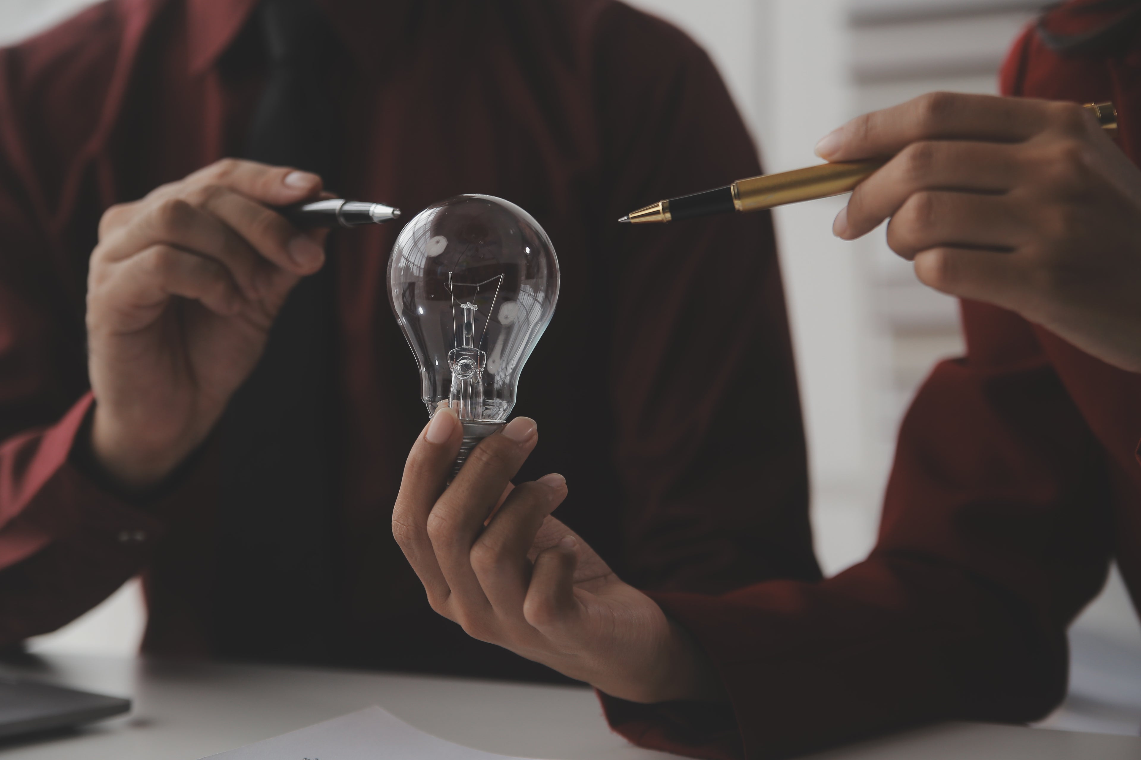Save Energy and Money by Installing Energy-Efficient Light Bulbs