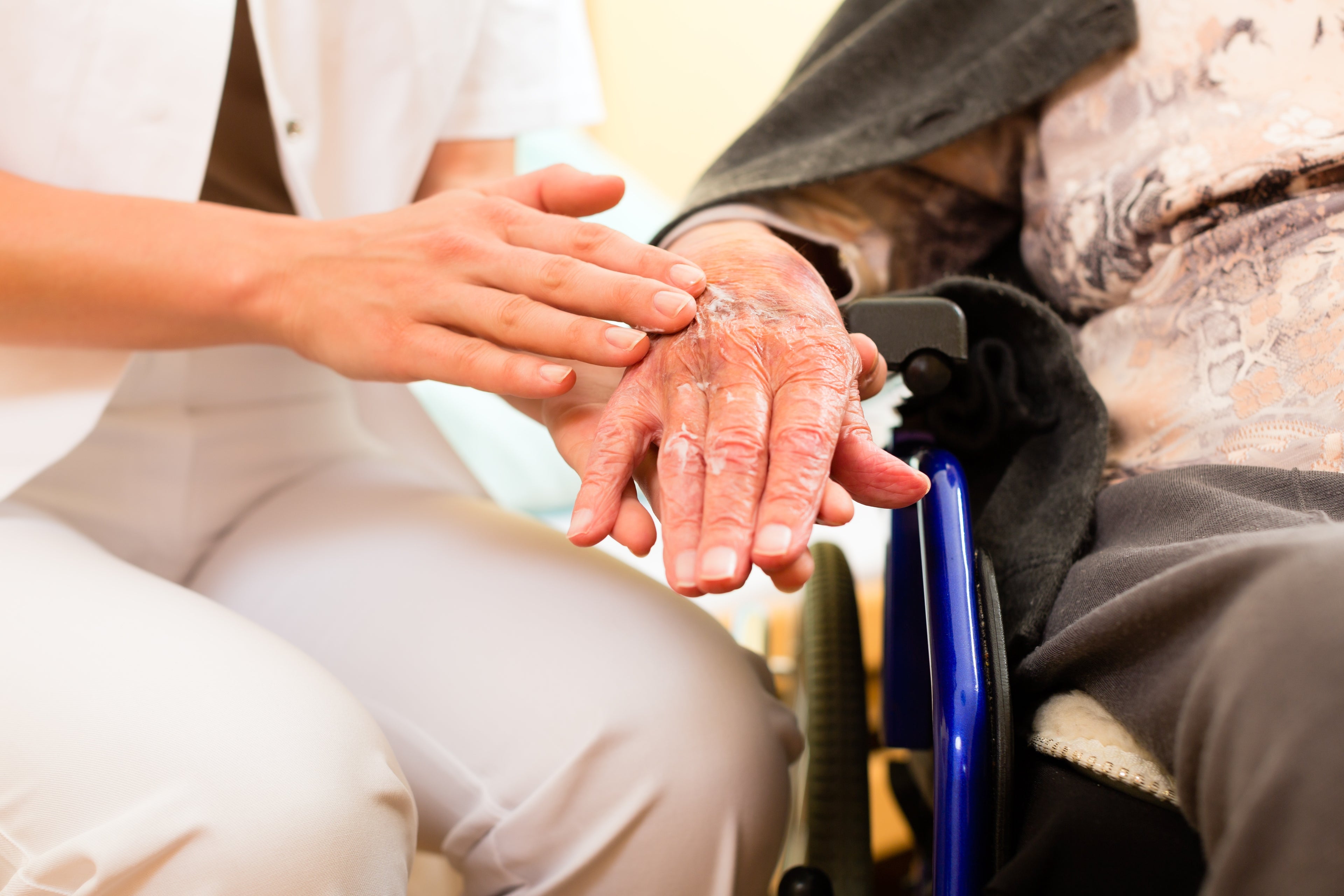 Signs That You or Your Loved One Needs Professional In-Home Care