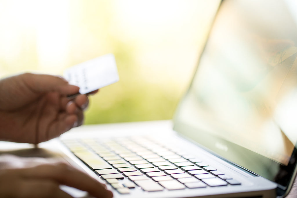 Swipe Smartly: Using Credit Cards Without Debt