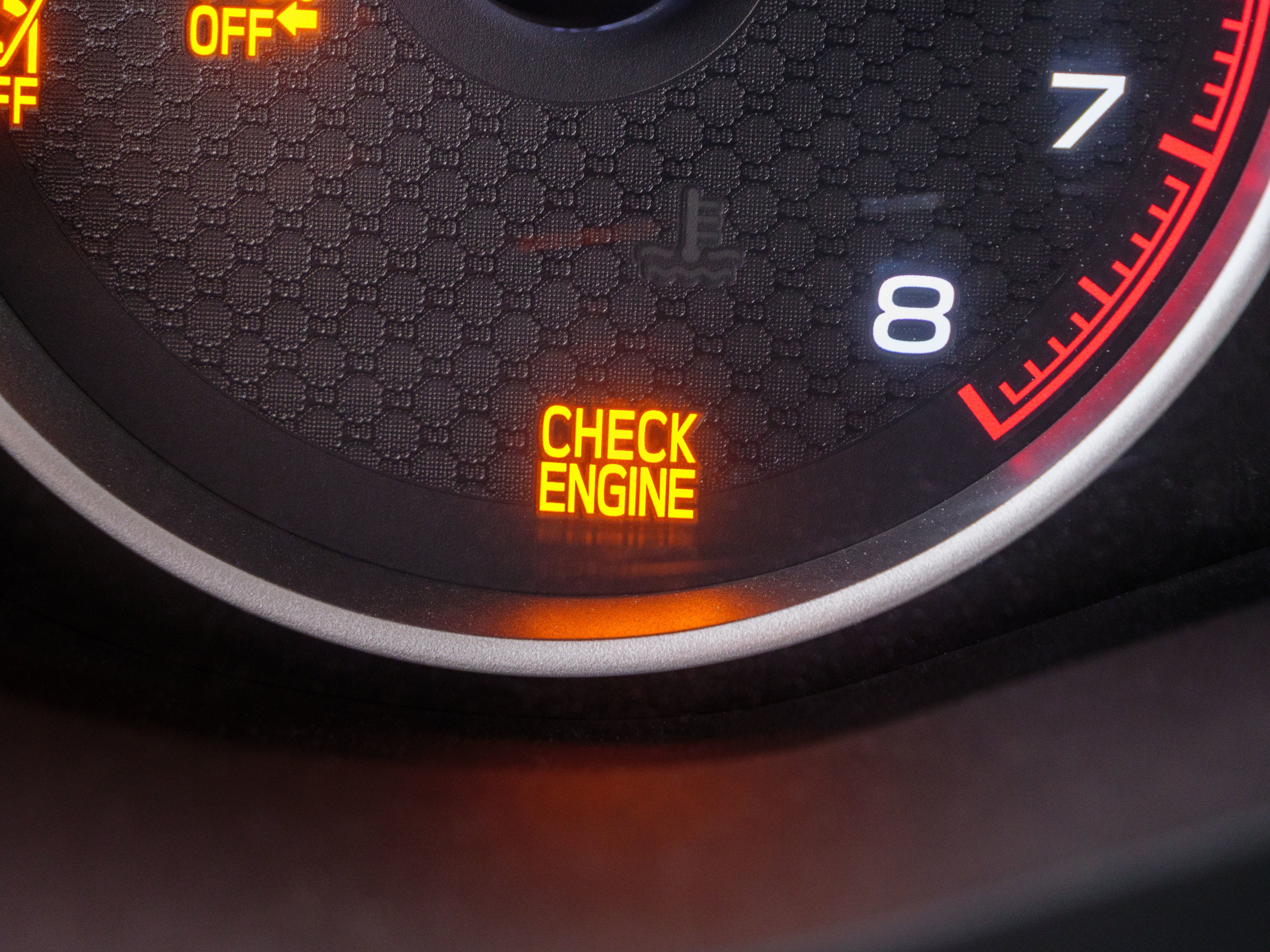 These Car Dash Warning Lights Should Not Be Ignored