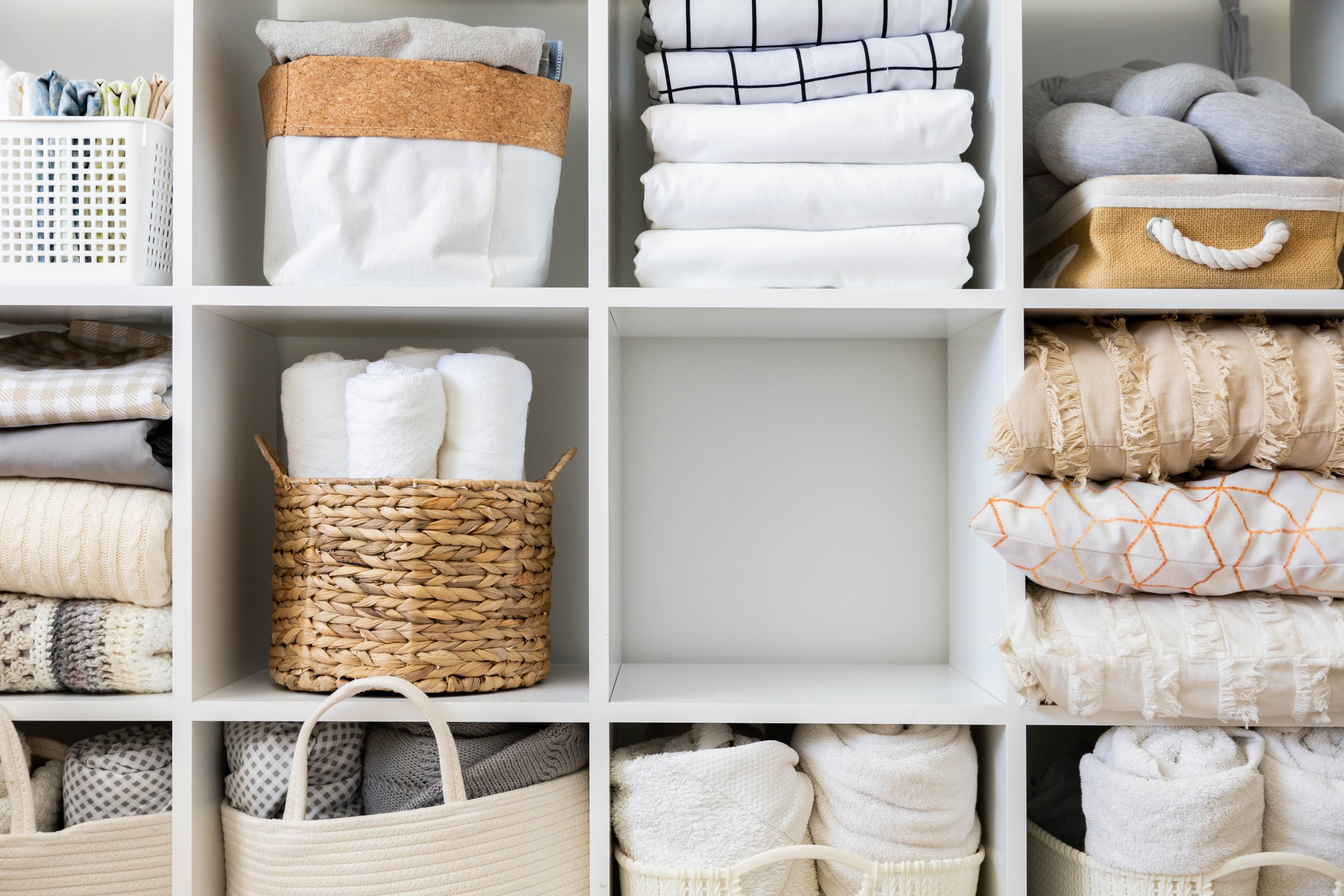 These Closet Cleaning Hacks Will Help You Declutter Your Brain