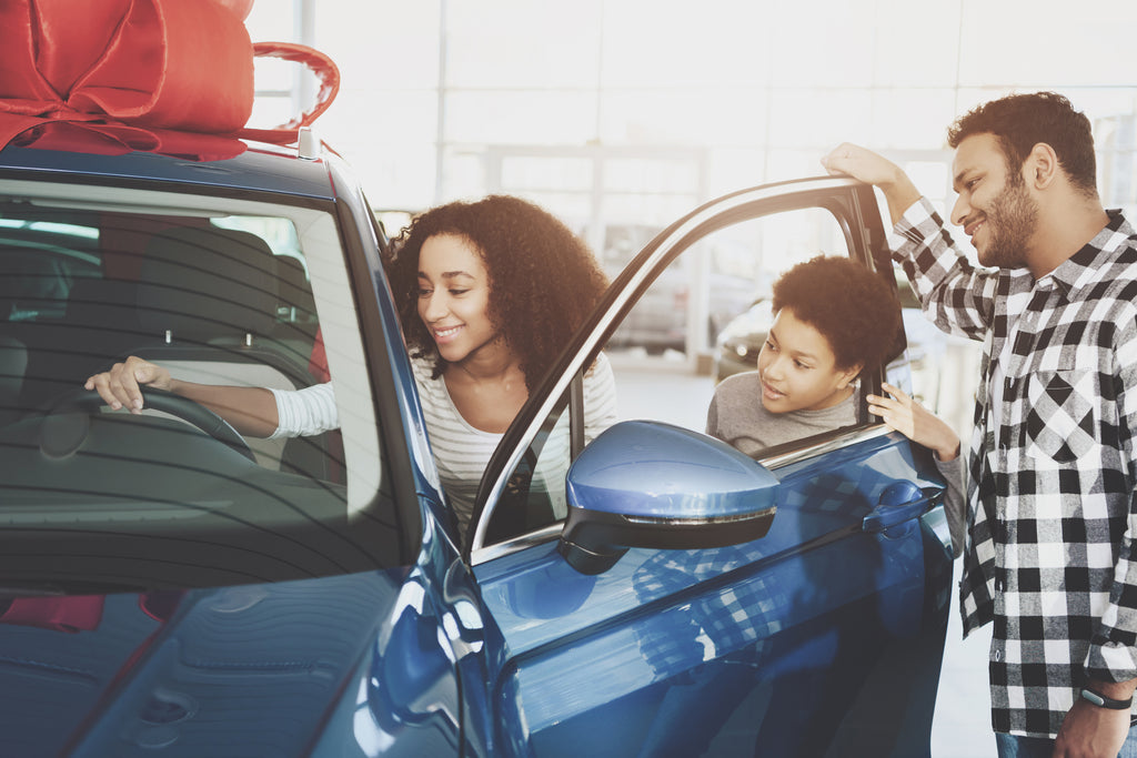 Tips for Buying and Timing a New Vehicle Purchase