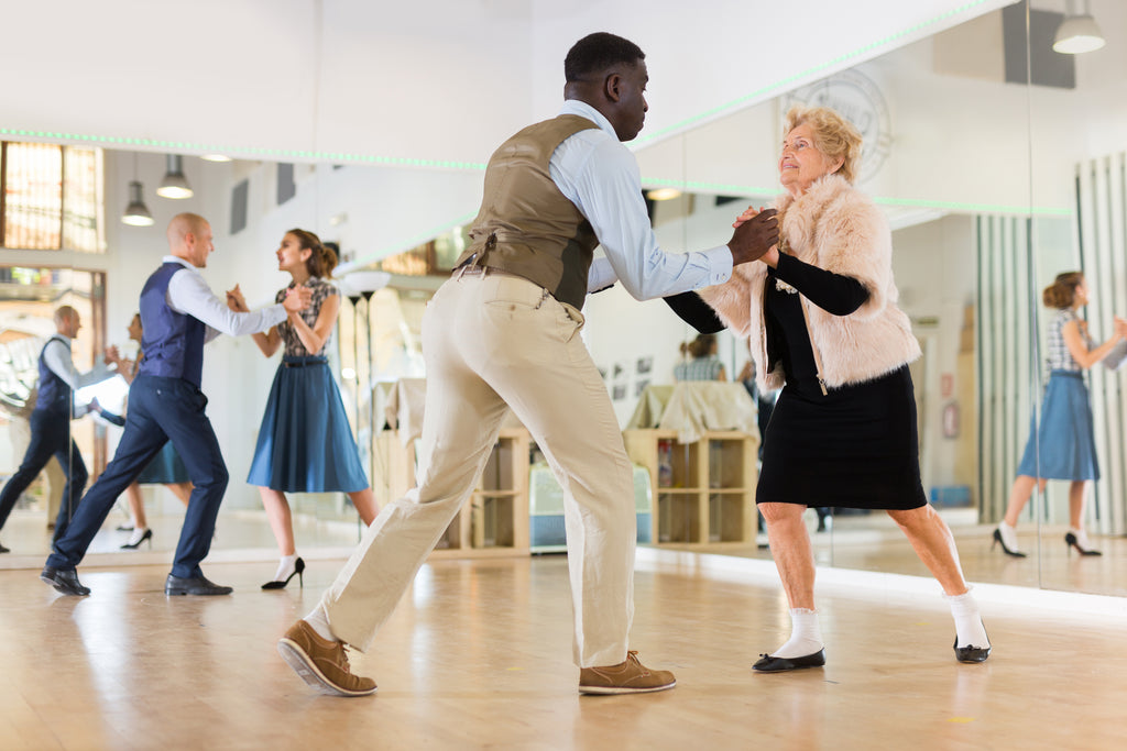 Try These Hobbies To Keep Your Brain Active As You Age