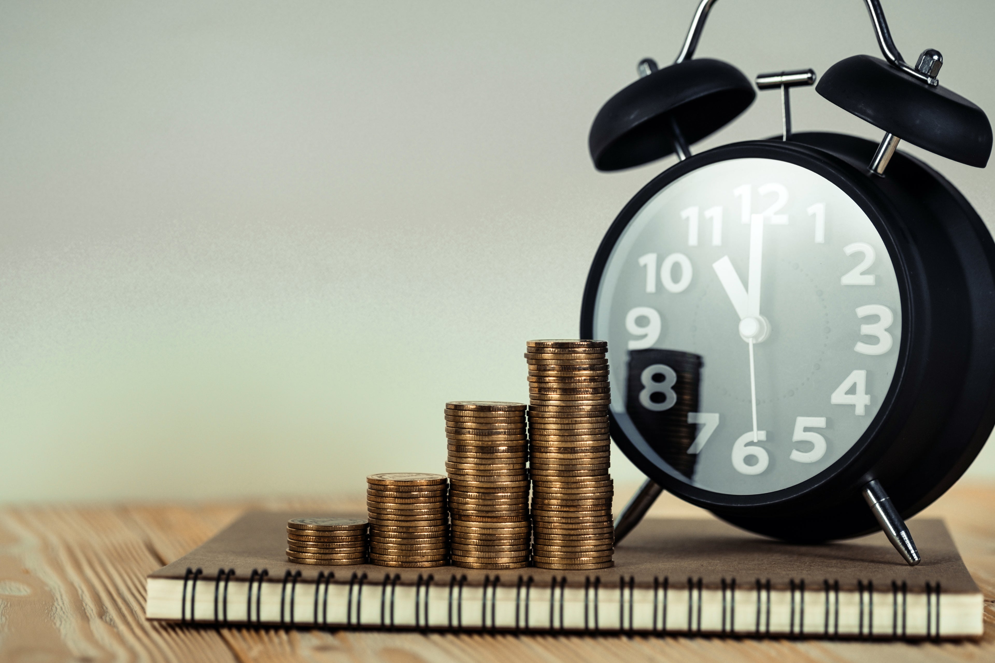 Unlock the Power of Compound Interest and Reach Your Savings Goals